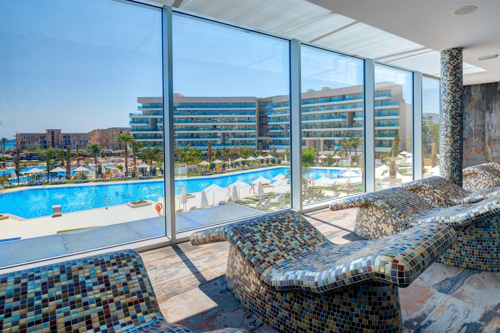 Hipotels Playa De Palma Palace&Spa (Adults Only) Εξωτερικό φωτογραφία The swimming pool at the hotel