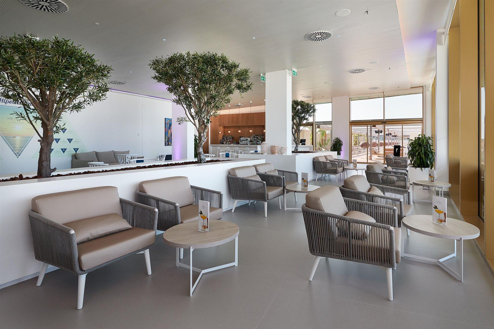 Hipotels Playa De Palma Palace&Spa (Adults Only) Εξωτερικό φωτογραφία The lounge at the airport