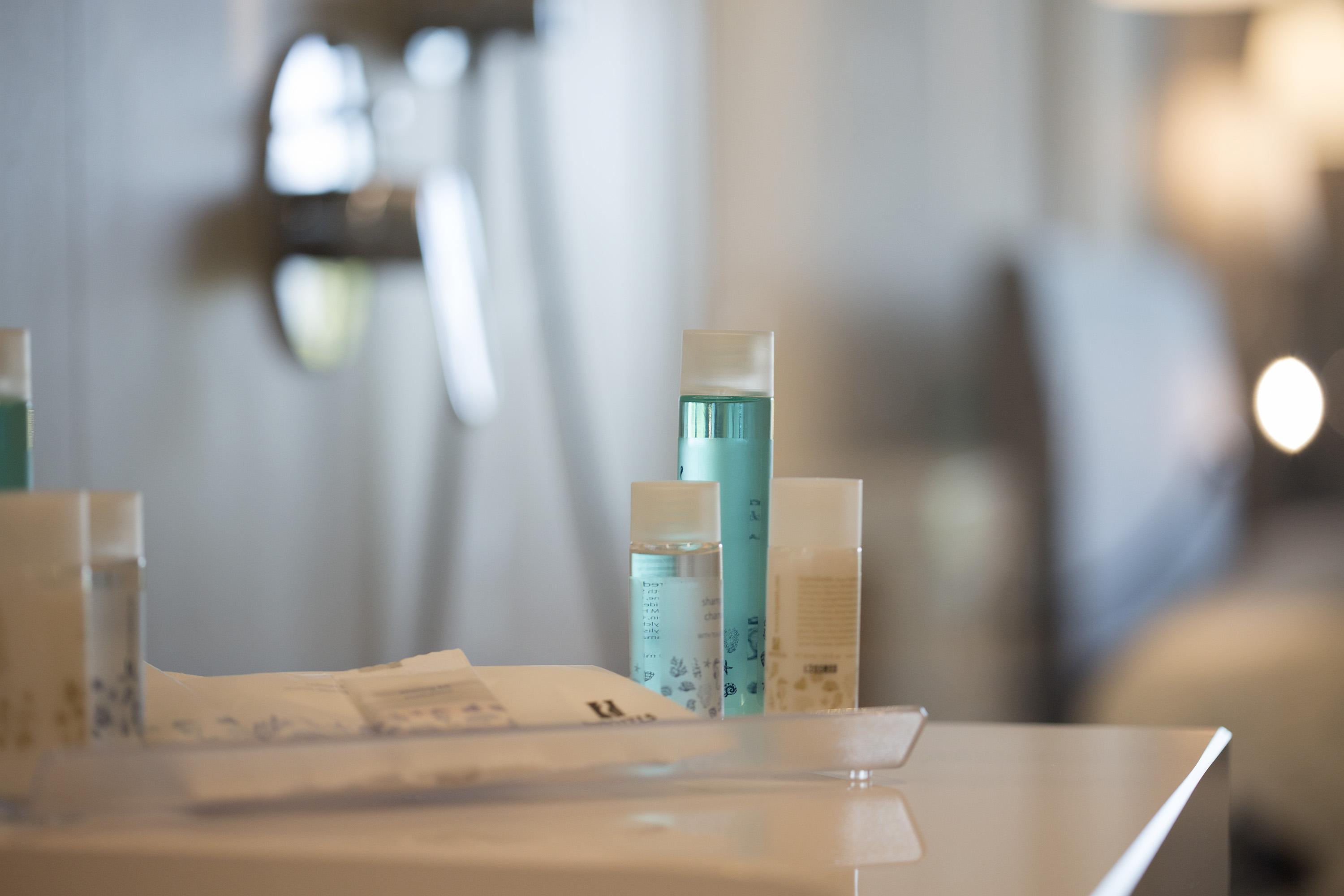 Hipotels Playa De Palma Palace&Spa (Adults Only) Εξωτερικό φωτογραφία A selection of amenities